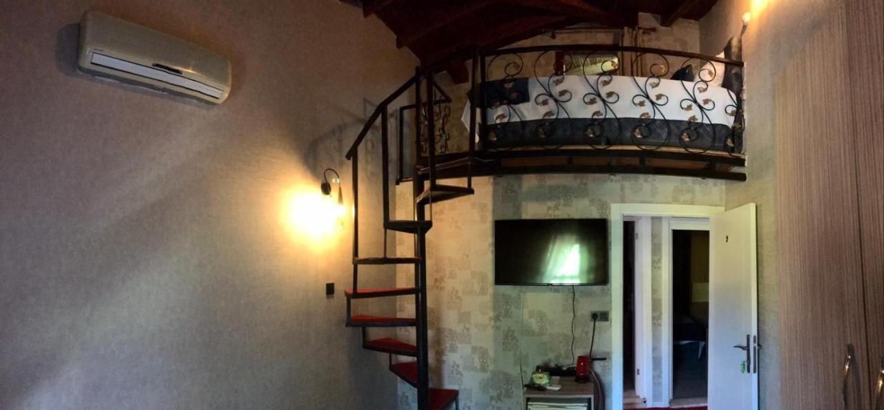 Grand Friends Bed and Breakfast Antalia Esterno foto
